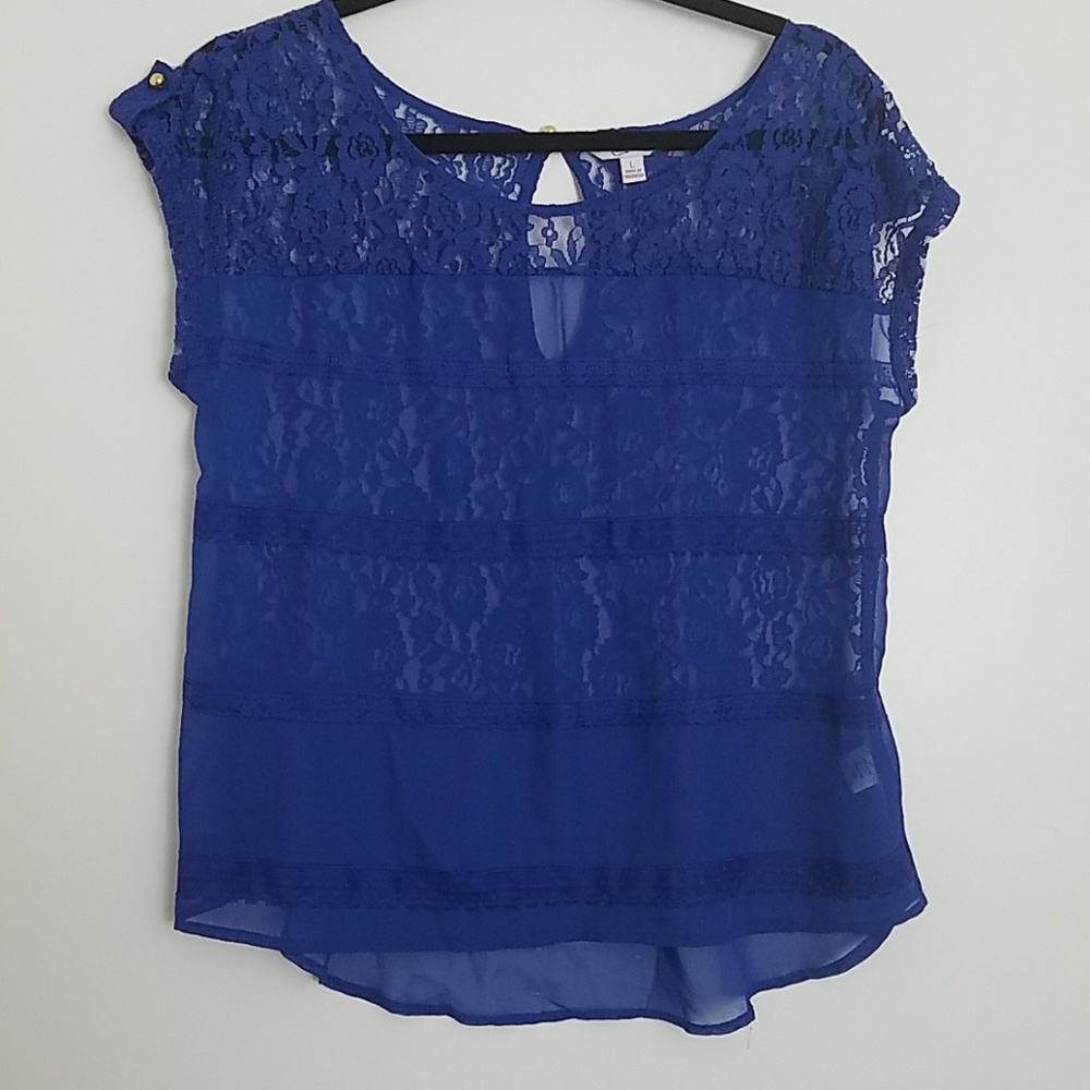 Blue lace top